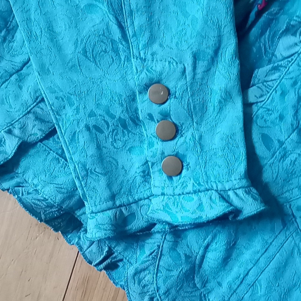 Jacket - Picture 3 of 4